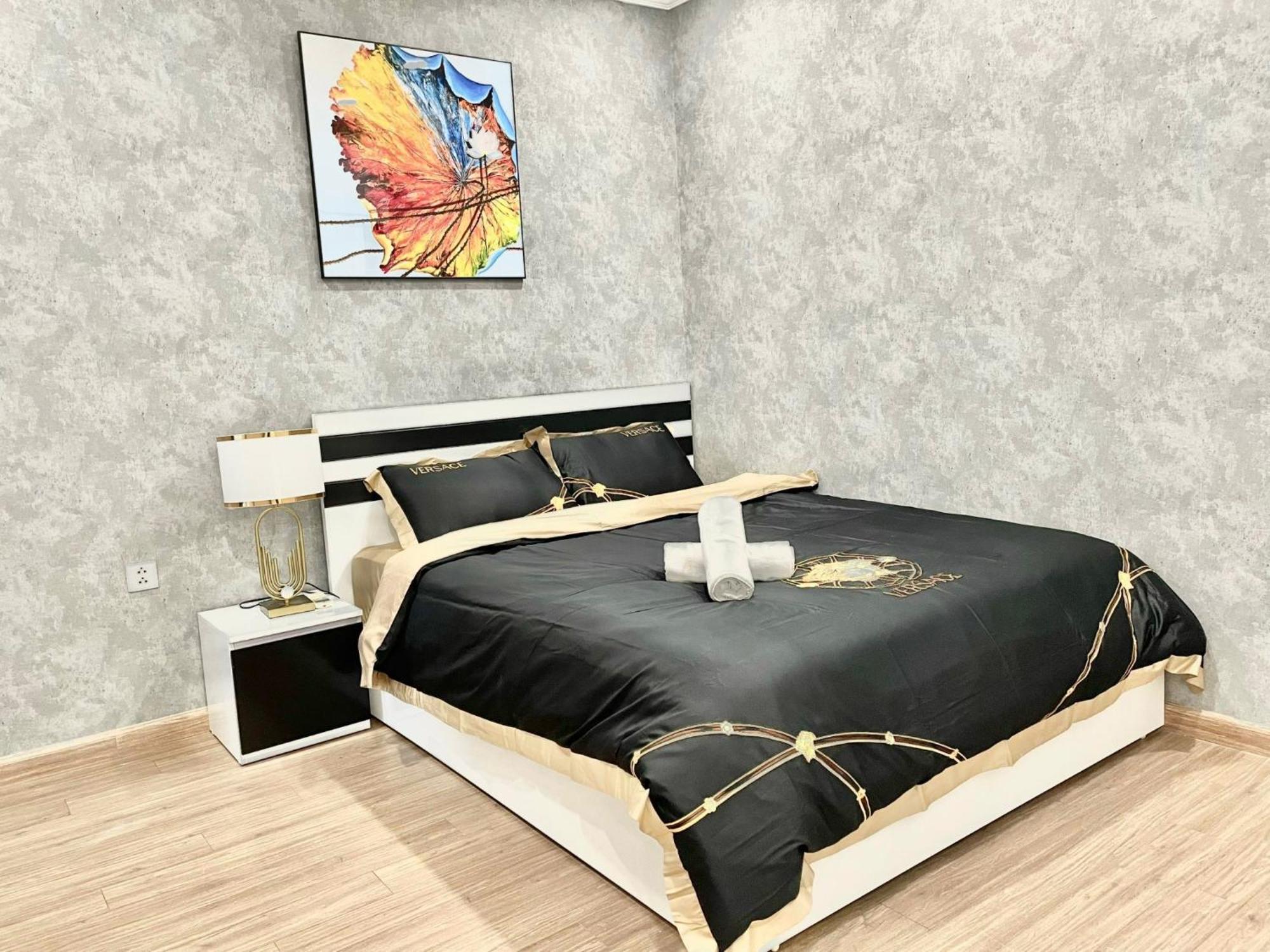 Kabi Homes - Luxury Apartment In Vinhomes Times City هانوي المظهر الخارجي الصورة